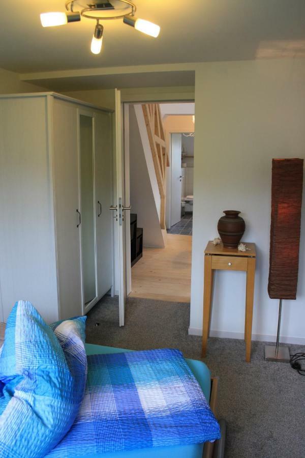 Ferienwohnung Anna - Charmante Ferienwohnung In Bevorzugter Lage Konstanz Bagian luar foto